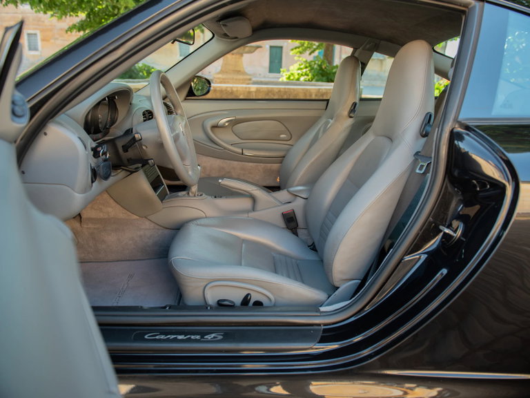 Porsche 996.2 Carrera 4S