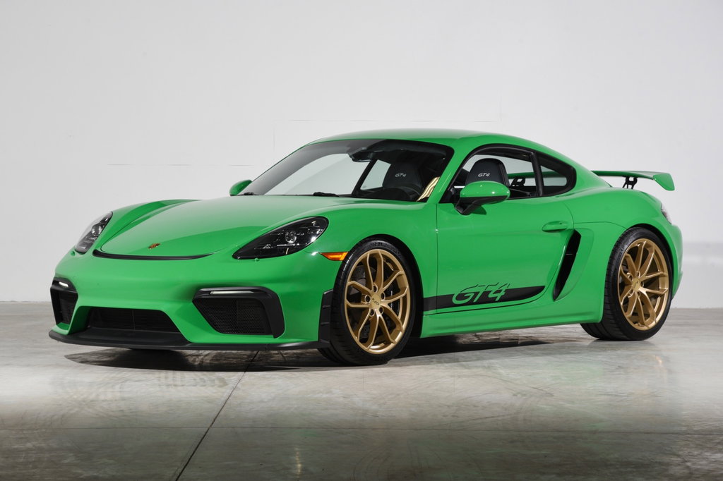 Porsche 718 Cayman GT4