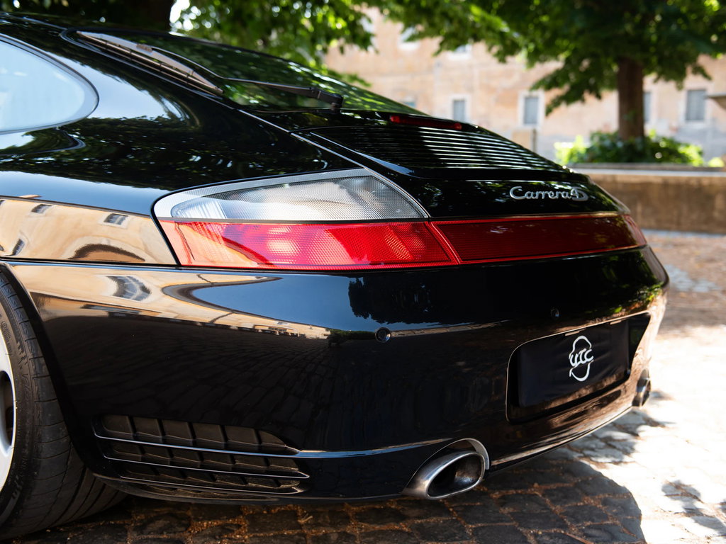 Porsche 996.2 Carrera 4S