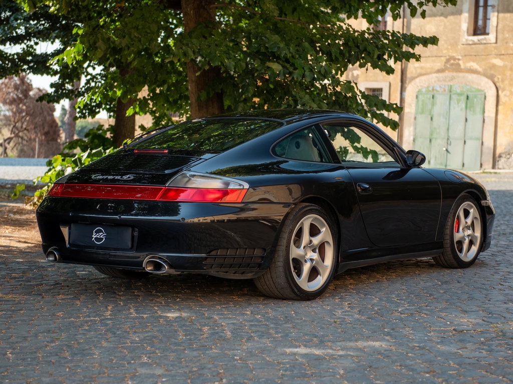 Porsche 996.2 Carrera 4S