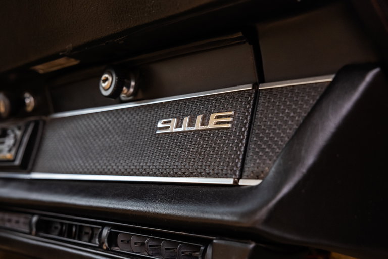 Porsche 911 E