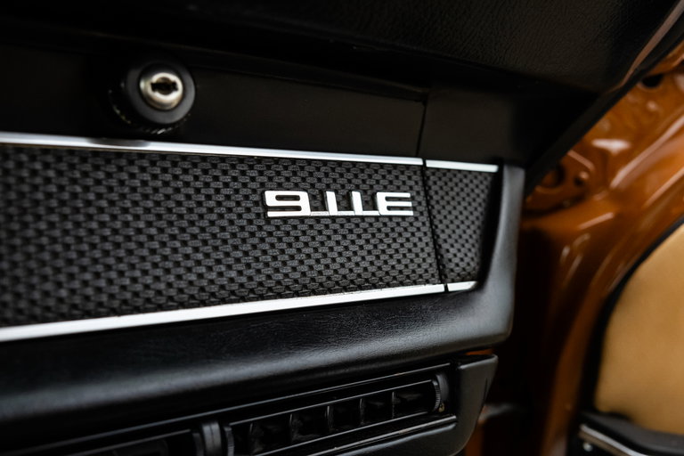 Porsche 911 E