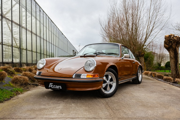 Porsche 911 E