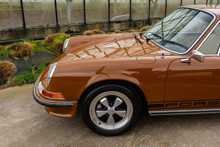 Porsche 911 E
