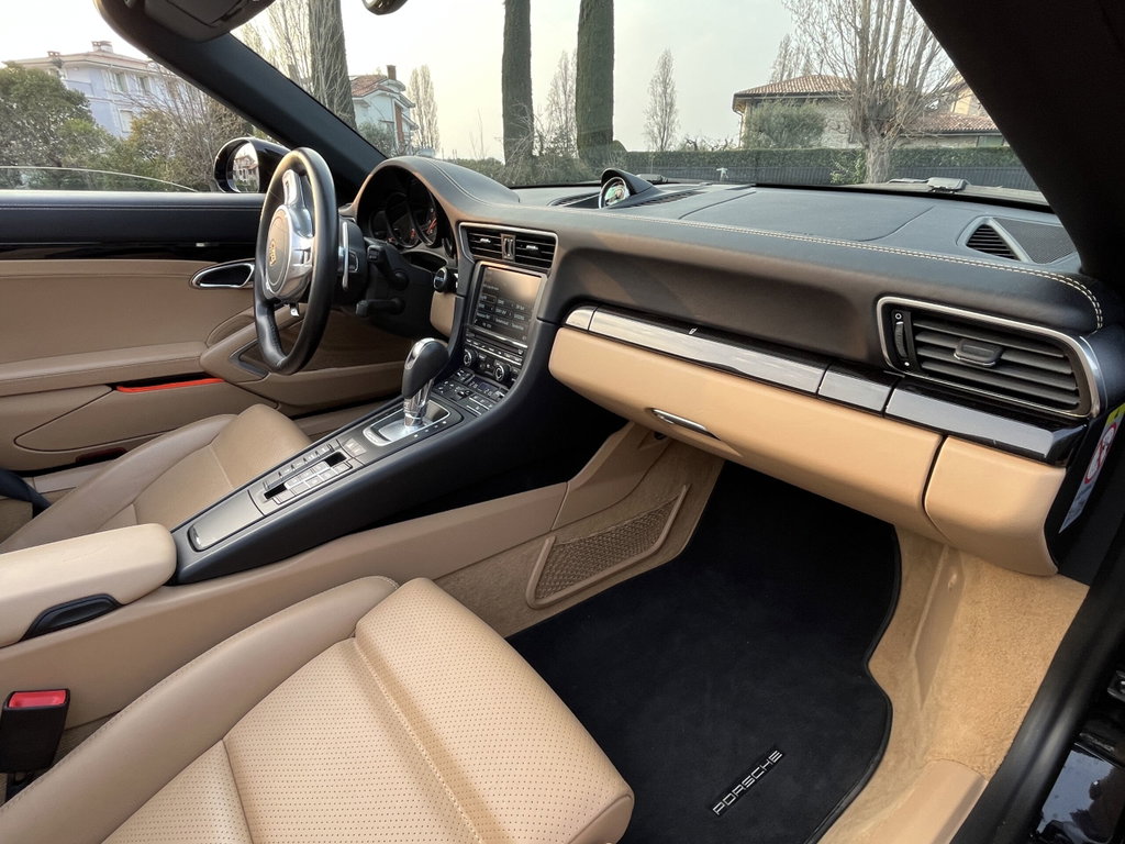 Porsche 991 Carrera 4S