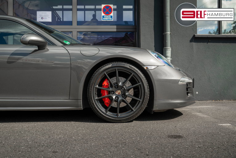 Porsche 991 Carrera 4S