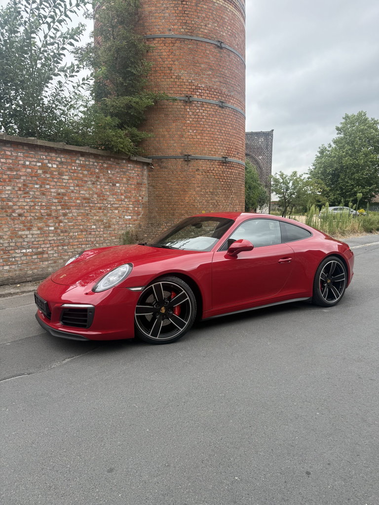 Porsche 991.2 Carrera 4S