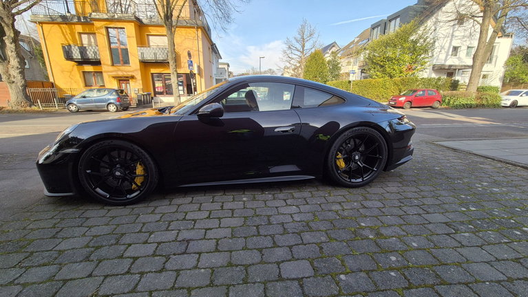 Porsche 992 GT3 Touring