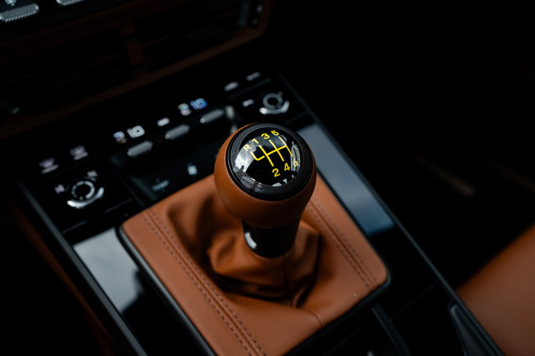 Porsche 992 GT3 Touring