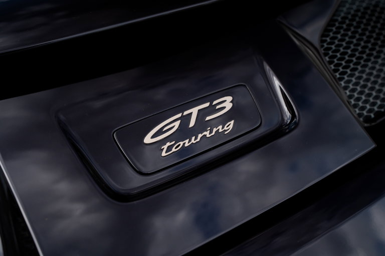 Porsche 992 GT3 Touring
