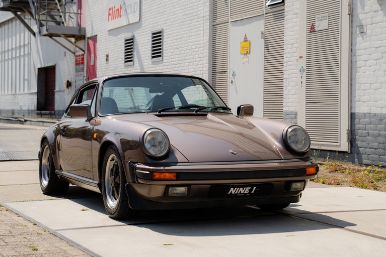 Porsche 911 Carrera 3.2