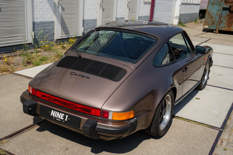 Porsche 911 Carrera 3.2