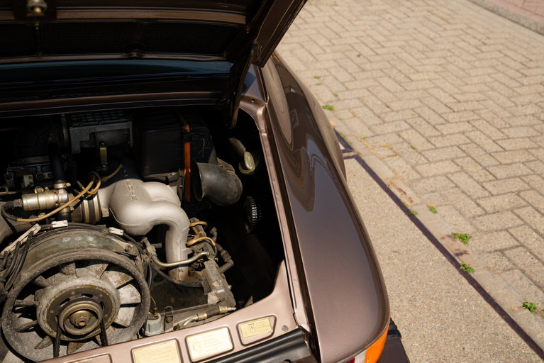 Porsche 911 Carrera 3.2