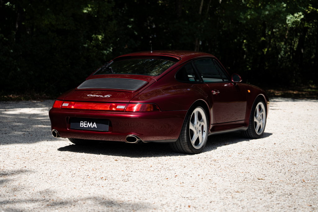 Porsche 993 Carrera 4S
