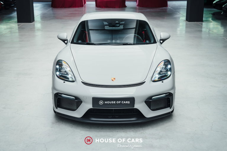 Porsche 718 Cayman GT4