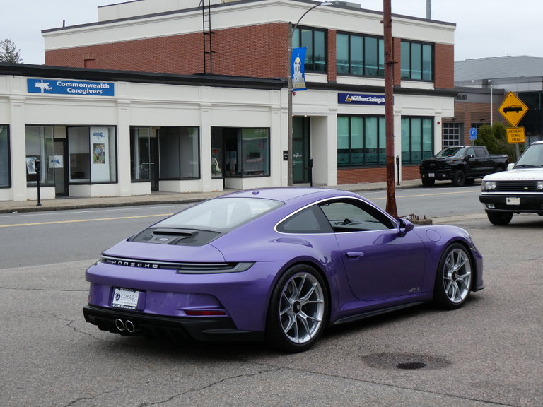 Porsche 992 GT3 Touring