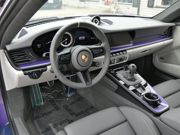 Porsche 992 GT3 Touring