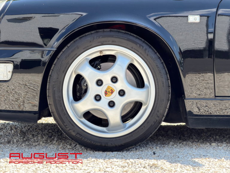 Porsche 964 Carrera 2 Speedster