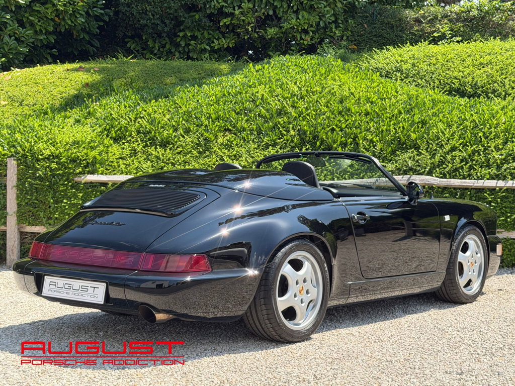 Porsche 964 Carrera 2 Speedster