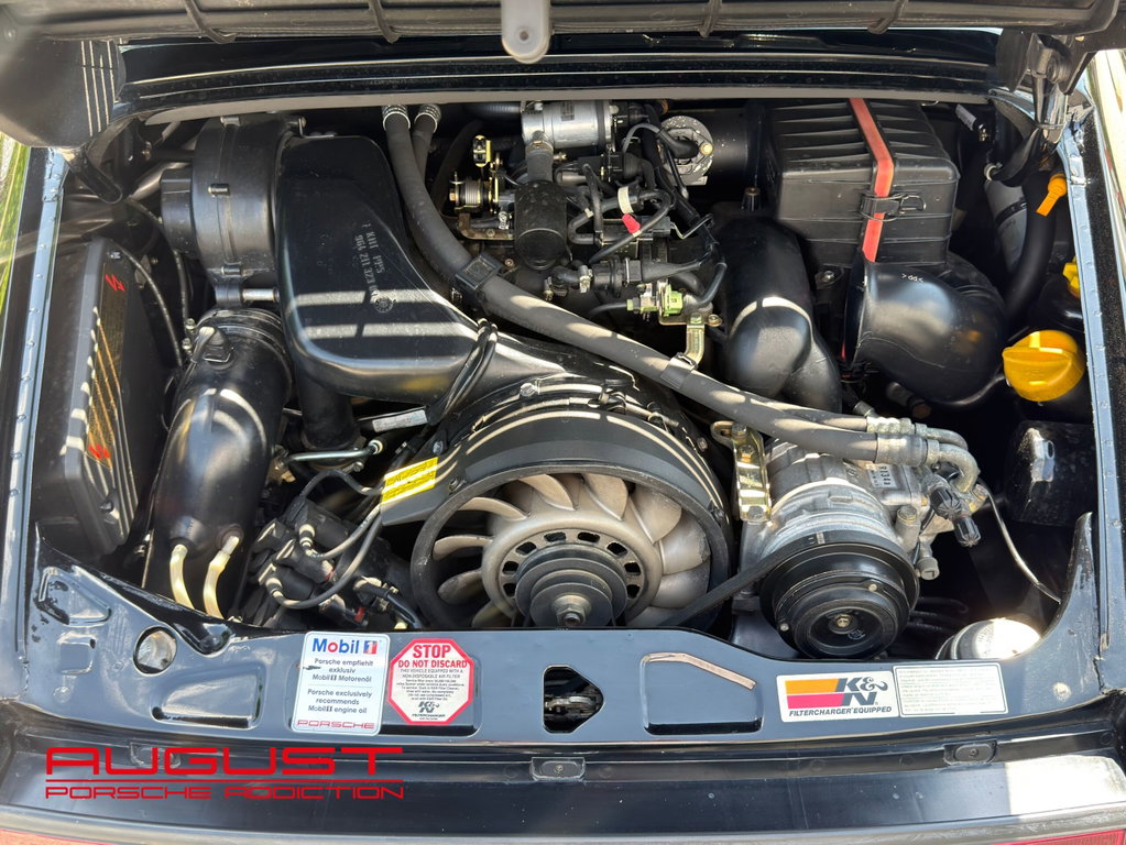 Porsche 964 Carrera 2 Speedster