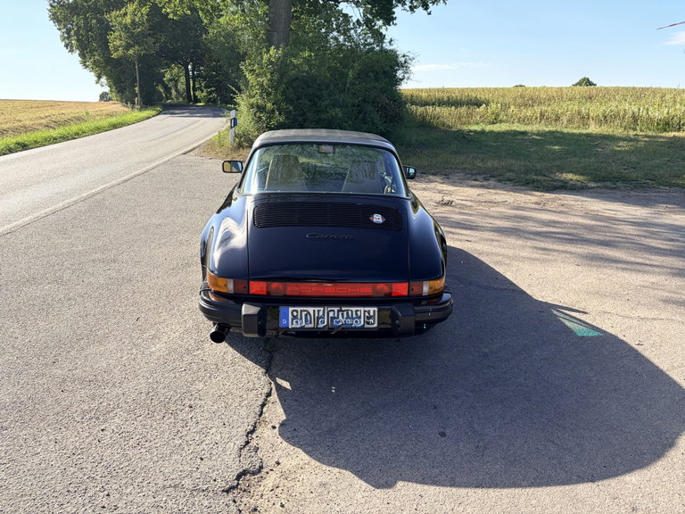 Porsche 911 Carrera 3.2