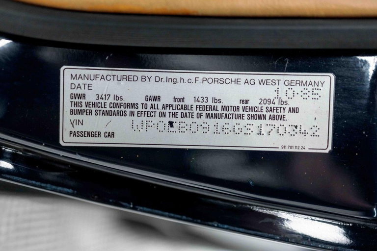 Porsche 911 Carrera 3.2