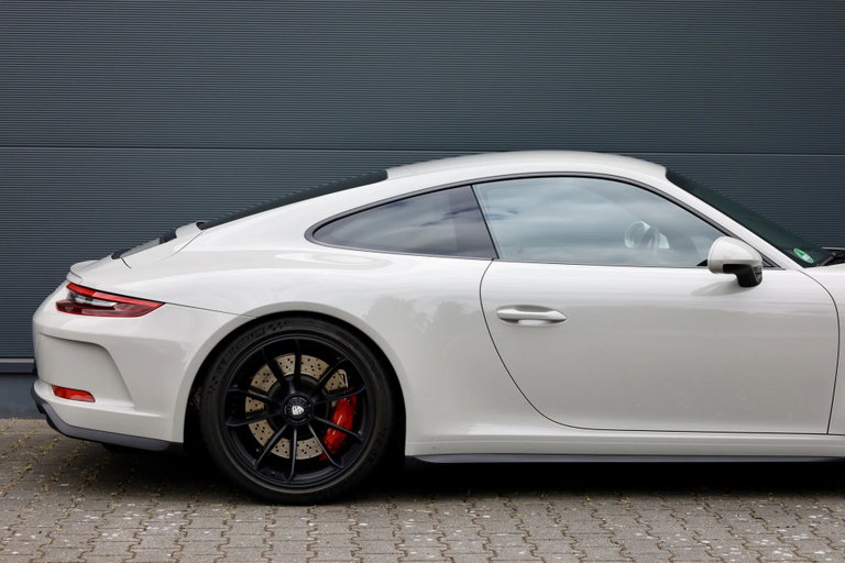 Porsche 991.2 GT3 Touring