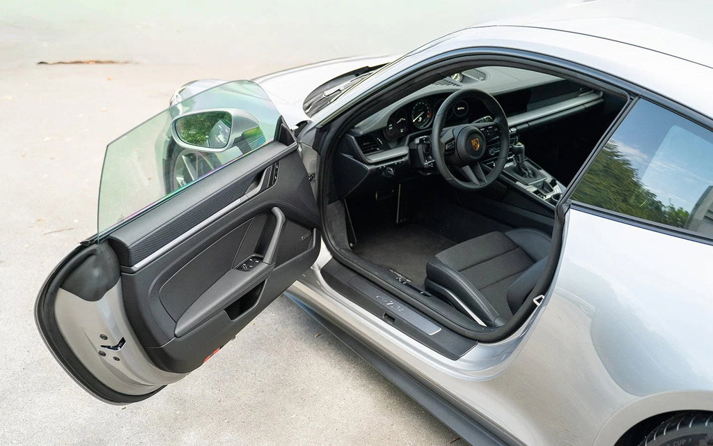 Porsche 992 GT3 Touring