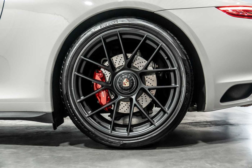 Porsche 991.2 Carrera GTS
