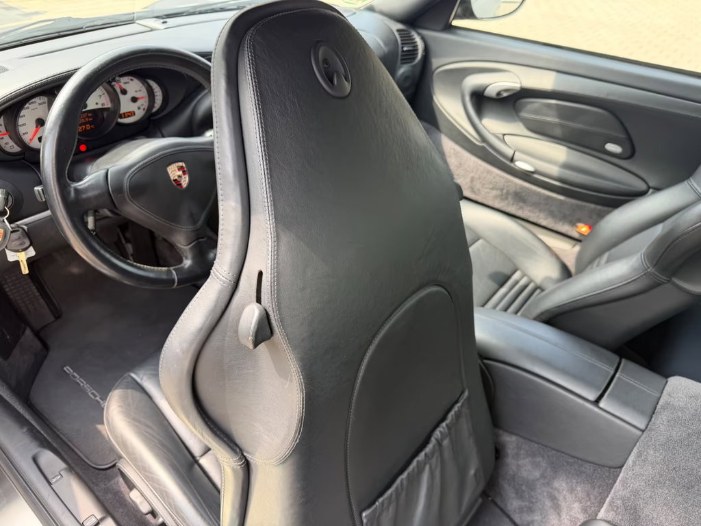 Porsche 996.2 Carrera 4