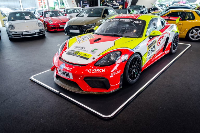 Porsche 718 Cayman GT4 Clubsport