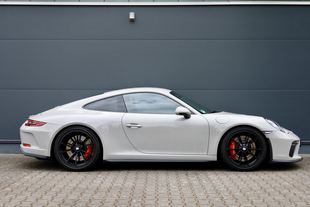 Porsche 991.2 GT3 Touring