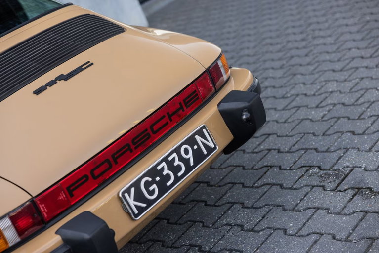Porsche 911 SC