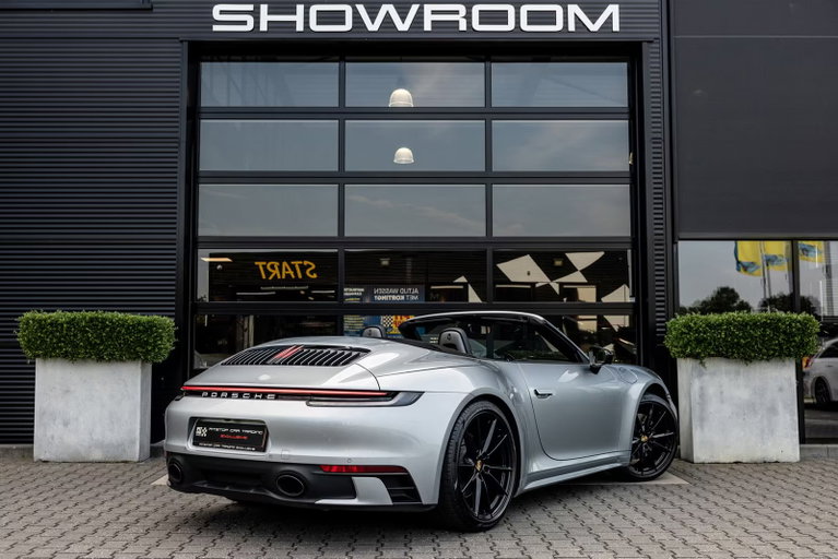 Porsche 992 Carrera 4S