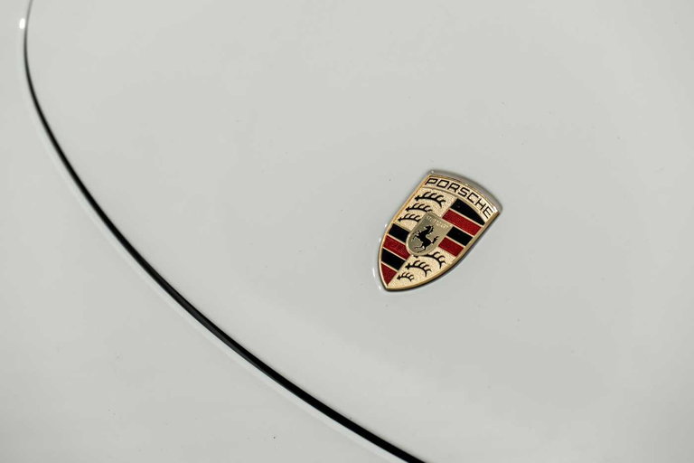 Porsche 991.2 Carrera GTS