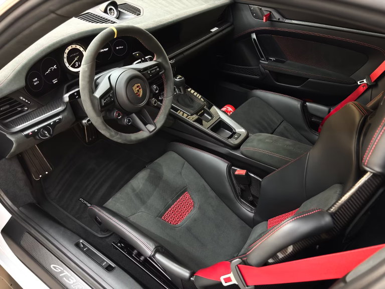 Porsche 992 GT3 RS