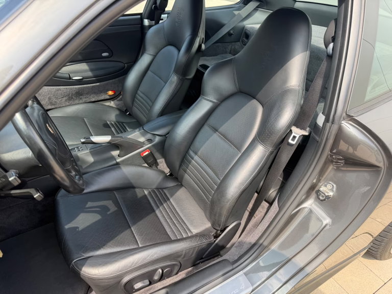 Porsche 996.2 Carrera 4