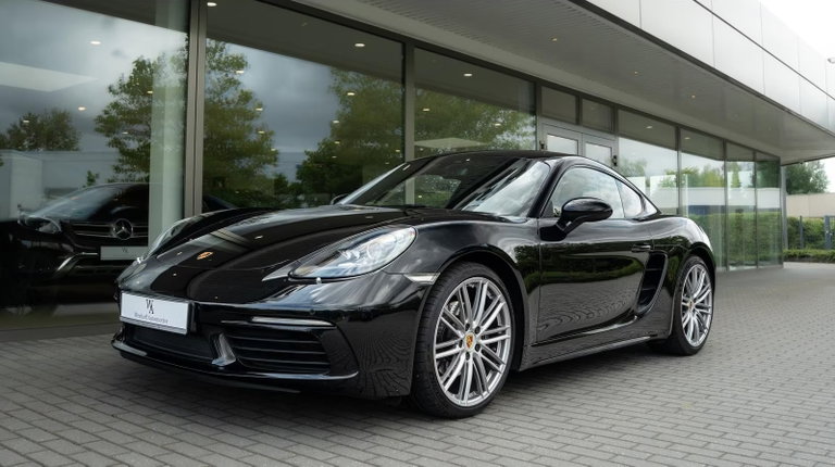 Porsche 718 Cayman