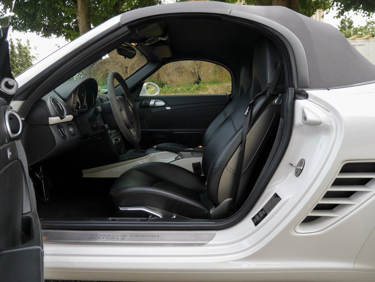 Porsche 987 Boxster S “Porsche Design Edition 2”
