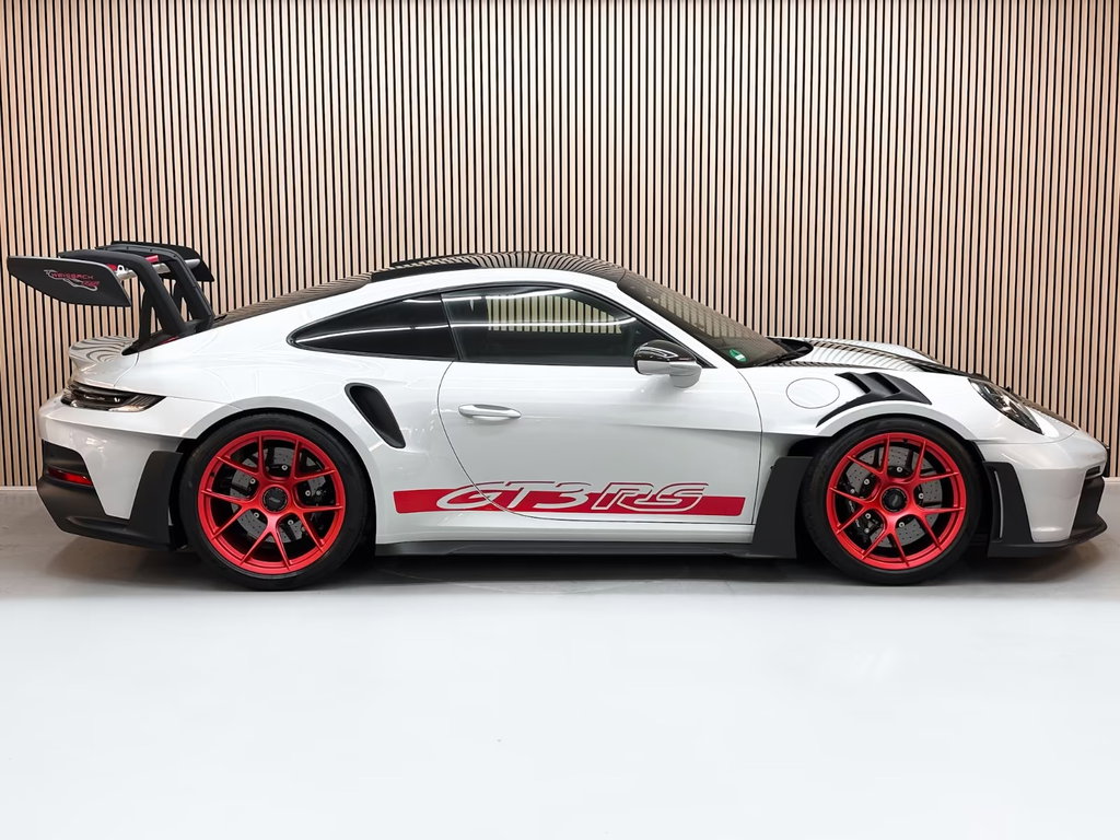 Porsche 992 GT3 RS