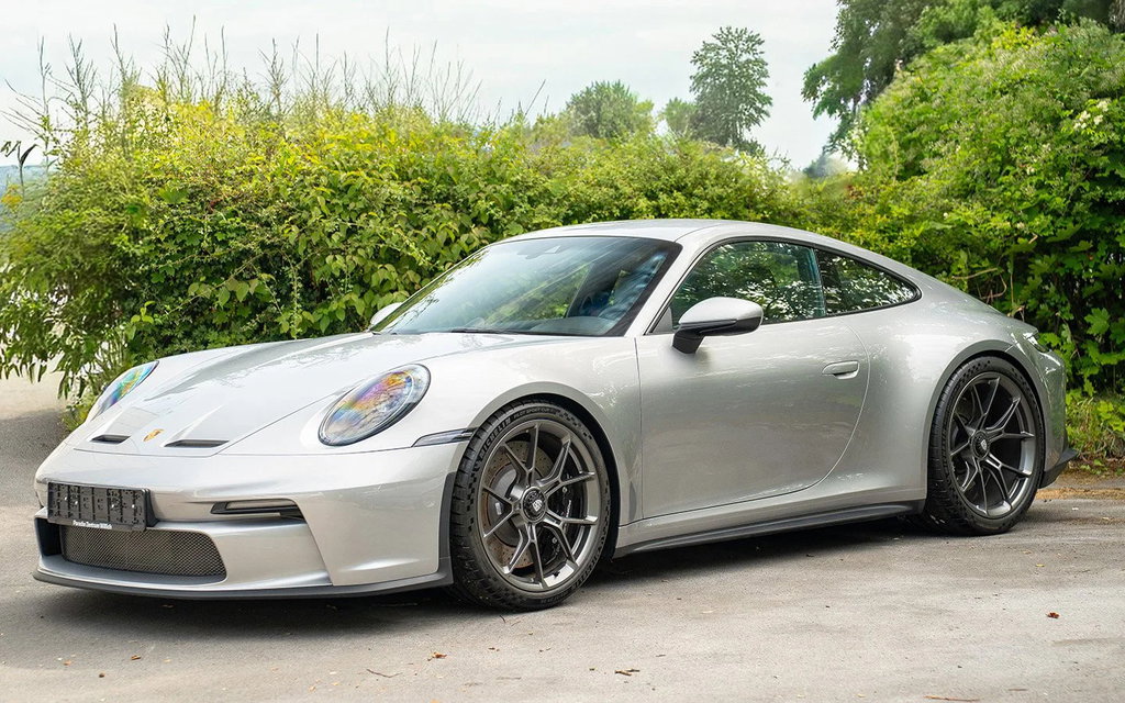 Porsche 992 GT3 Touring