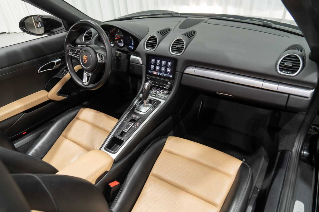 Porsche 718 Boxster