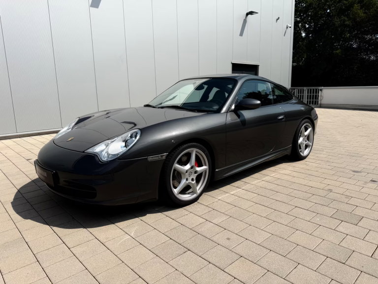 Porsche 996.2 Carrera 4