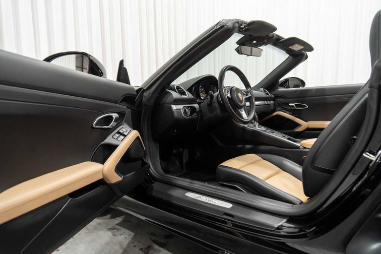 Porsche 718 Boxster