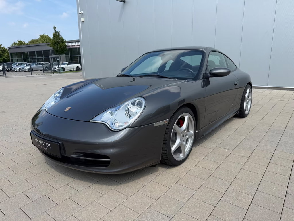 Porsche 996.2 Carrera 4