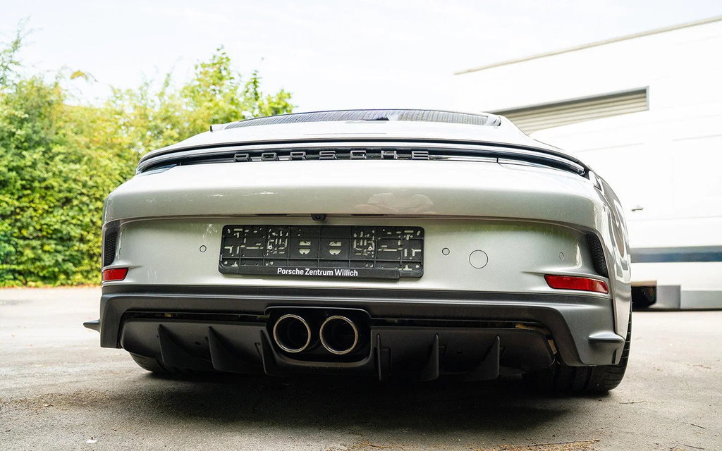 Porsche 992 GT3 Touring
