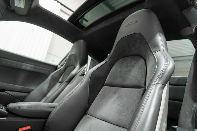 Porsche 991.2 Carrera GTS