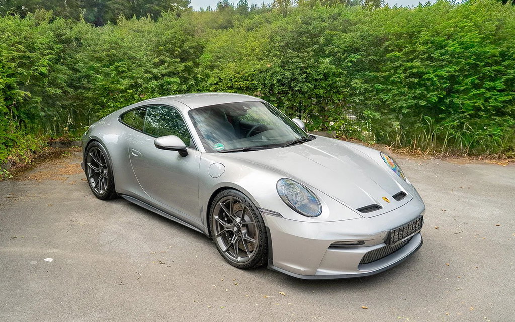 Porsche 992 GT3 Touring