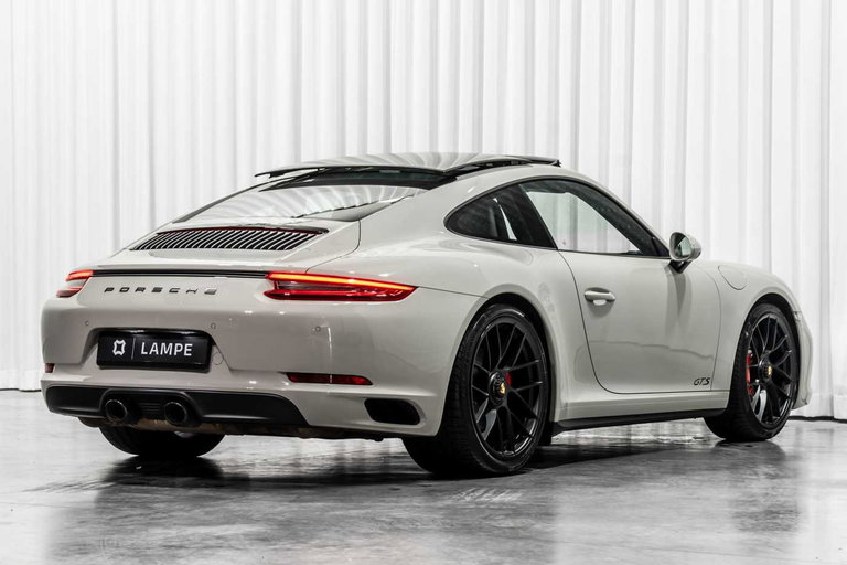 Porsche 991.2 Carrera GTS