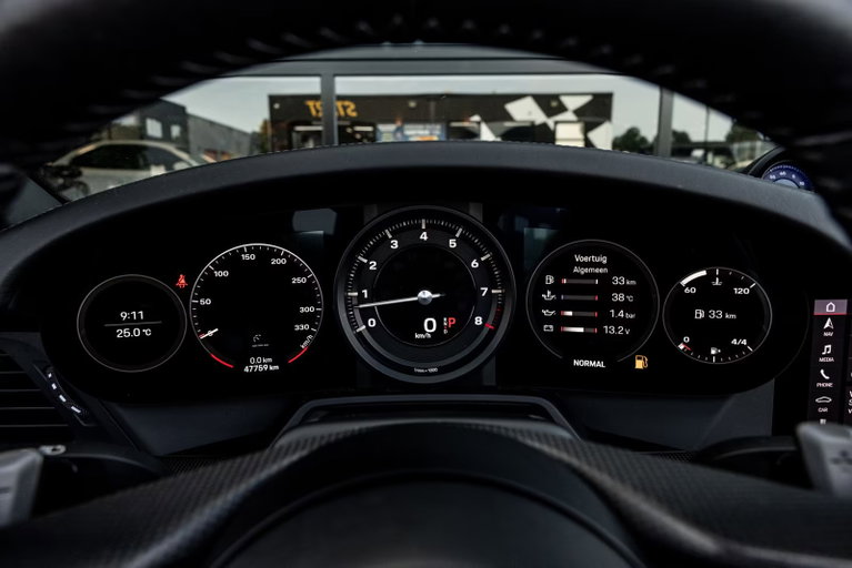 Porsche 992 Carrera 4S